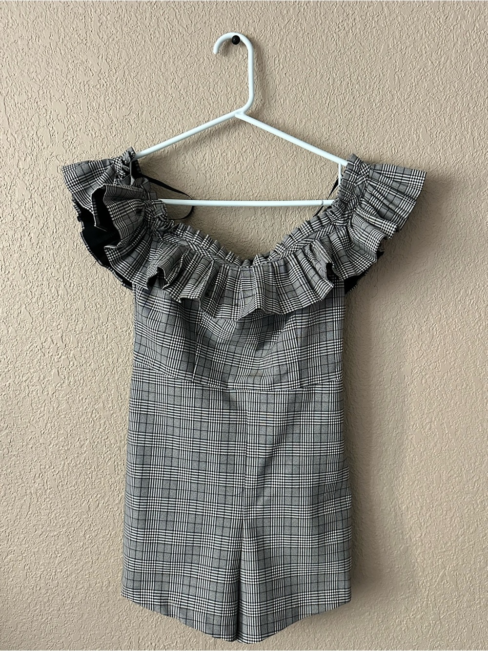 Urban Outfitters Women’s Off-Shoulder Plaid Romper Black and White Size 2 Preppy